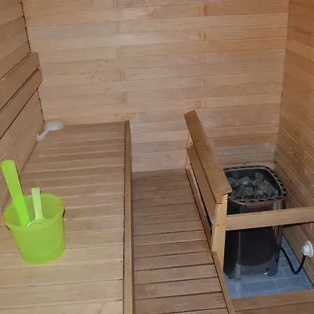 Reima Country Center